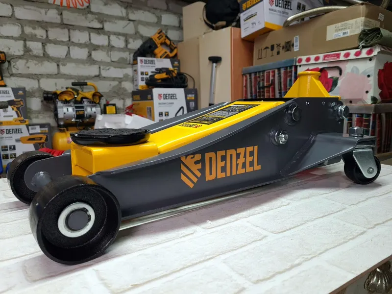 Обзор подкатного домкрата DENZEL 3Т 125-470 мм