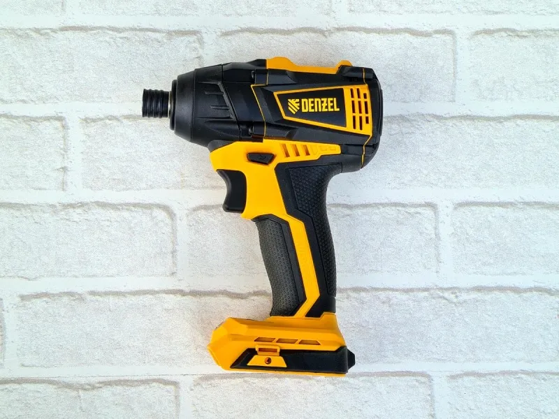 Обзор бесщеточного ударного винтоверта Denzel CID-IB-200-0.