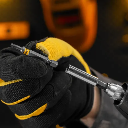 Бита DENZEL TX 15х50, сталь S2, шестигранный профиль, 10 шт. Е 6,3