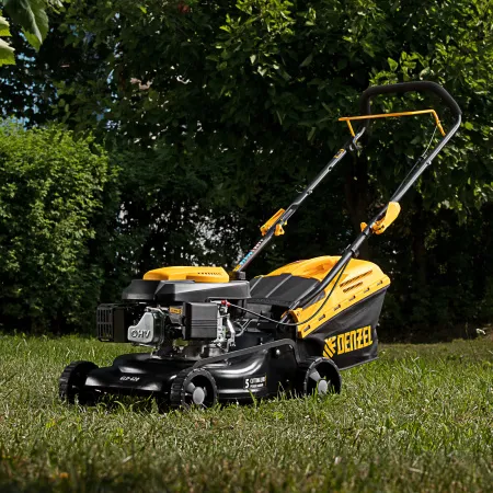 Газонокосилка бензиновая DENZEL GLD-420, 146 см3, ширина 42 см