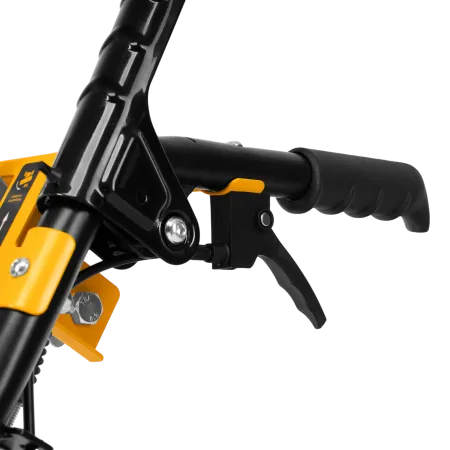 Гибридная снегоуборочная машина DENZEL с функц. подметания SWB-800, 212 сс, руч. старт, 2 насадки