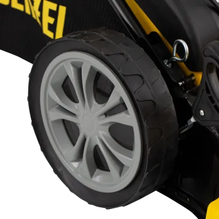 Газонокосилка аккумуляторная бесщеточная RLM450-36, Li-ion, 36 В, 4 Ач, 450 мм, травосборник 40 л Denzel