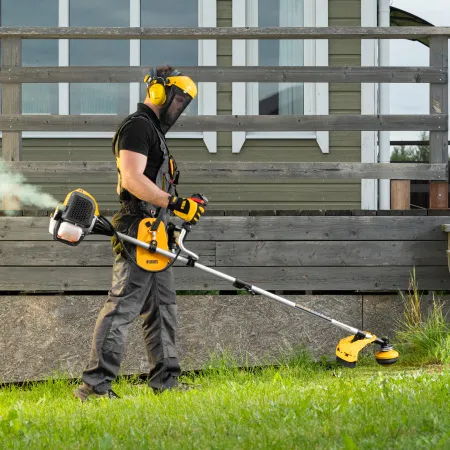 Триммер бензиновый DENZEL DGT 520S, 52 см3, 3 л.с, разъемная штанга