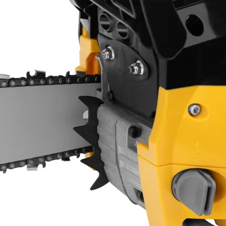 Пила цепная бензиновая DENZEL DGS-5820, шина 50 см, 4.1 л.с, шаг 0.325, 76 звеньев