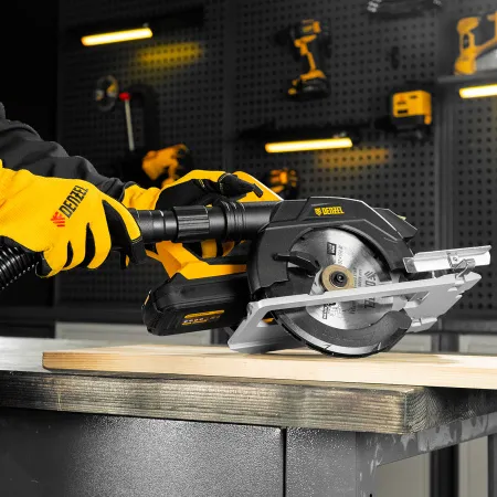 Пылесос строительный DENZEL RVC30, 1400 Вт, бак 30 л, шланг 3 м, розетка с автосинхр.