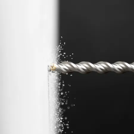 Бур по бетону DENZEL 705024, 12 x 210 мм, двойная спираль, три пылеотводящие кромки Бур по бетону DENZEL 705024, 12 x 210 мм, двойная спираль, три пылеотводящие кромки