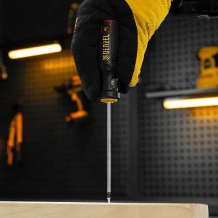 Отвертка DENZEL PH0х100 мм, S2, 3к рукоятка