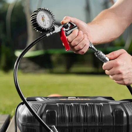 Компрессор воздушный DENZEL DL1100, 1.1 кВт, 180 л/мин, с набором аксессуаров