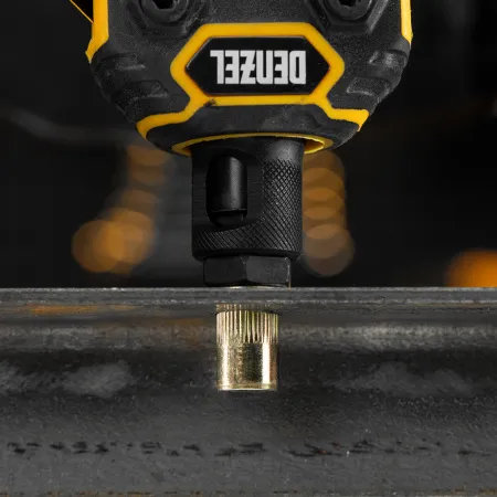 Заклепки резьбовые DENZEL стальные, оцинкованные, М10, пластиковый кейс, 35 шт.