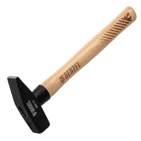 Молоток слесарный DENZEL 600 г, кованый квадратный боек, буковая рукоятка