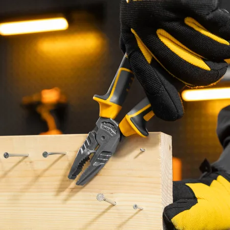 Плоскогубцы комбинированные DENZEL 205 мм, трехкомпонентные рукоятки