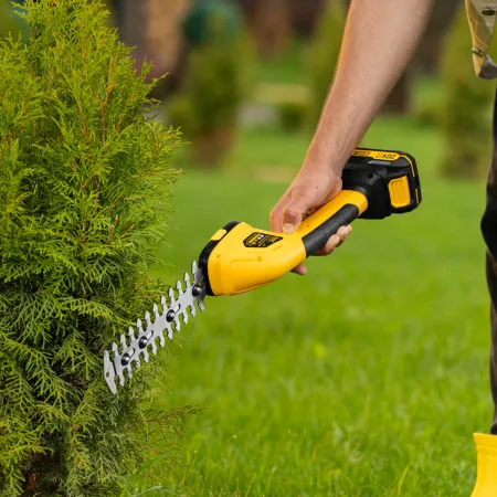 Ножницы-кусторез аккумуляторные DENZEL GS-20, Li-Ion, 20 В