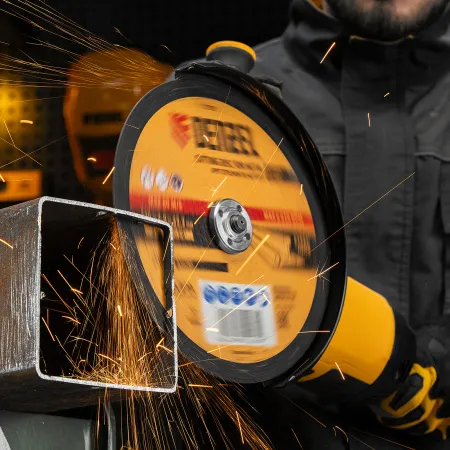 Круг отрезной по металлу DENZEL 230 х 2,0 х 22,2 мм, A36TBF, в метал.банке, 5 шт.