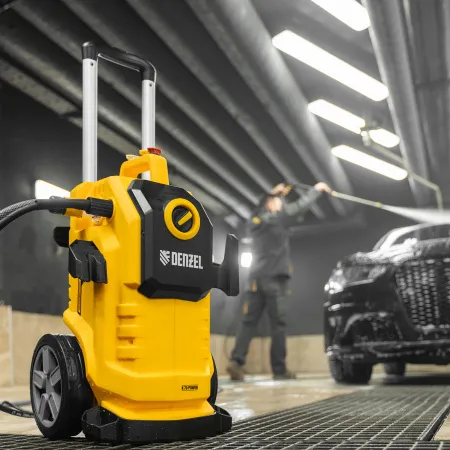 Моечная машина высокого давления DENZEL K 70 Power, 2500 Вт, 180 бар, 600 л/ч, асинхронный двигатель