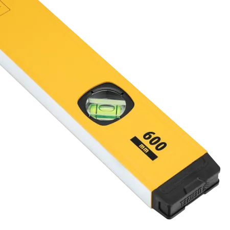 Уровень алюминиевый DENZEL магнит., фрезерованный, 3 глазка (1 зеркал.), 0,5 мм/м, 600 мм