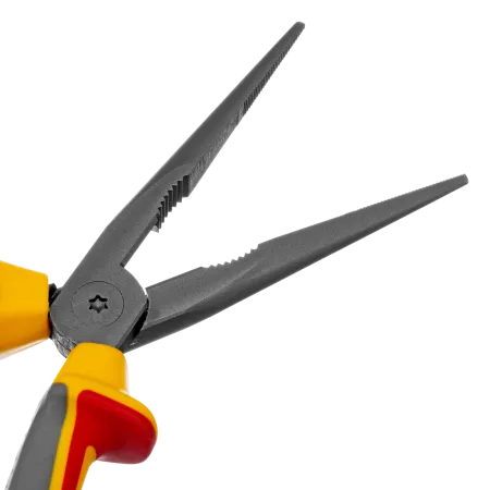 Длинногубцы прямые DENZEL диэлектрические рукоятки до 1000 В, трехкомпонентные рукоятки, 205мм