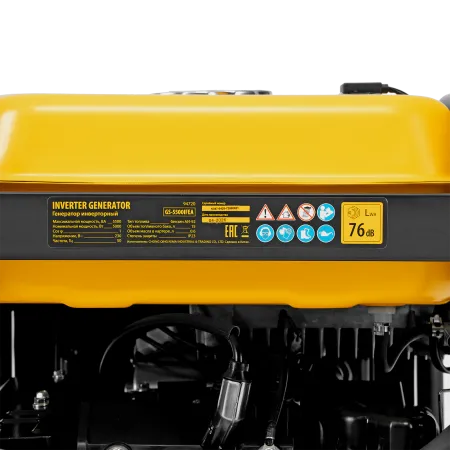 Генератор инверторный DENZEL GS-5500iFEA, 5,5 кВт, 230 В, открытый корпус, электростартер, ATS