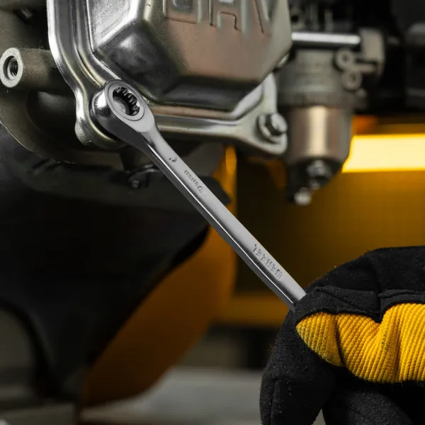 Набор ключей комбинированных трещоточных DENZEL 6-19 мм, 12 шт., CrV, матовый хром