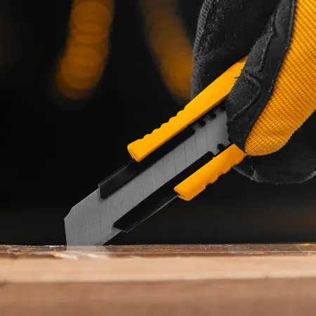 Лезвия DENZEL 18 мм, сталь SK5 - 0,5 мм, многосегментные, 10 штук