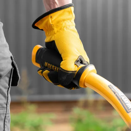 Тачка строительная DENZEL, усиленная, объем 130 л, 230 кг, колесо 15х6.00-6