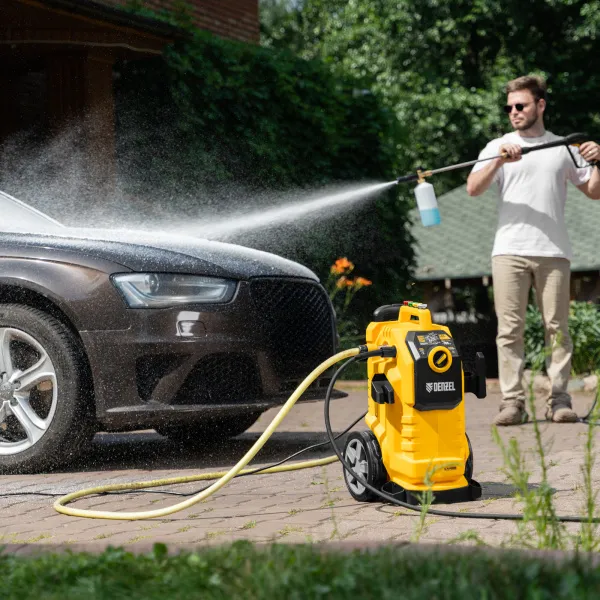 Моечная машина высокого давления DENZEL K 70 Power, 2500 Вт, 180 бар, 600 л/ч, асинхронный двигатель