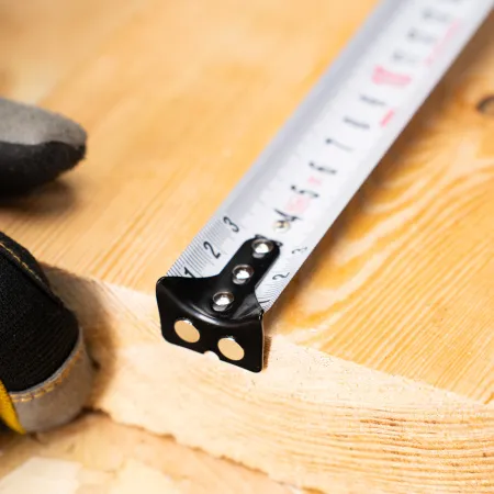 Рулетка DENZEL 31525 10м х 32мм, автоматич. фиксац., нейлон. покрытие, магнит. зацеп, двухстор. разметка