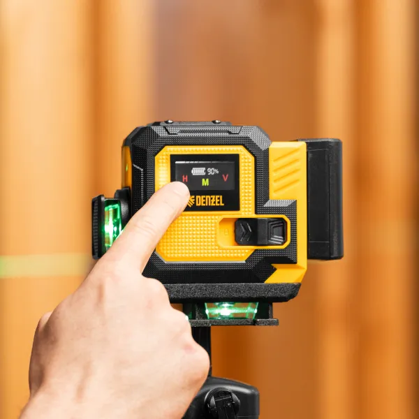 Лазерный уровень мультипризменный DENZEL DLV-360-3T, 30 м, зеленый луч, Li-Ion 2,4 Aч, штатив