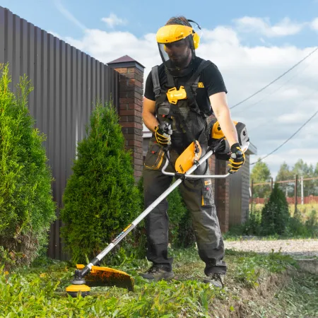 Триммер бензиновый DENZEL DT 52, 52 см3, 3 л.с, неразъемная штанга