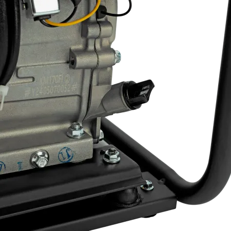 Генератор инверторный DENZEL GK-3800iF, 3,8 кВт, 230 В, ручной старт