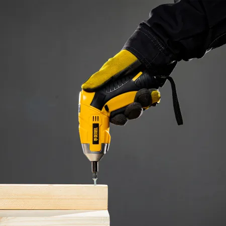 Отвертка DENZEL CSL-3.6-02, с аккумулятором 3.6 В Li-Ion, 1.3 Ач, в блистере