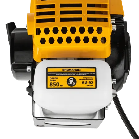 Триммер бензиновый DENZEL DTS-43S, 43 см3, разъемная штанга, состоит из 2 частей