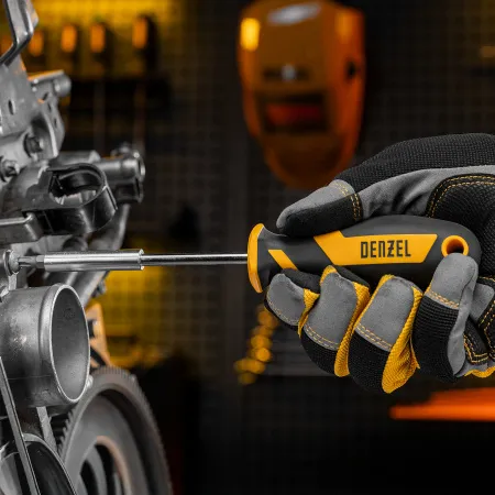 Набор инструментов DENZEL 1/2", 1/4", 3/8", CrV, S2, пластиковый кейс, 216 предметов