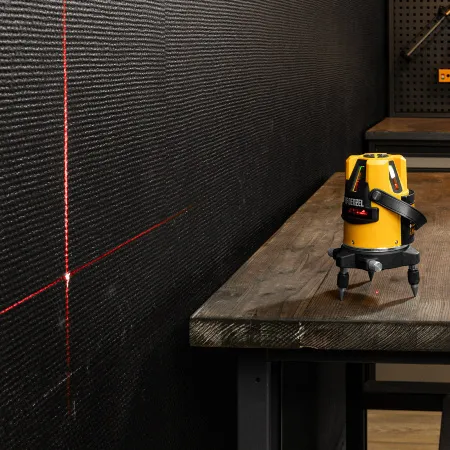 Лазерный уровень DENZEL LX3, 10 м, ± 0.3 мм/1 м, 635 нм, резьба 5/8 дюйм