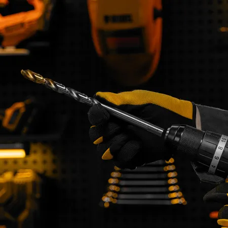 Сверло спиральное по металлу DENZEL 12 x 205 мм, Р6М5, Golden Tip, удлиненное