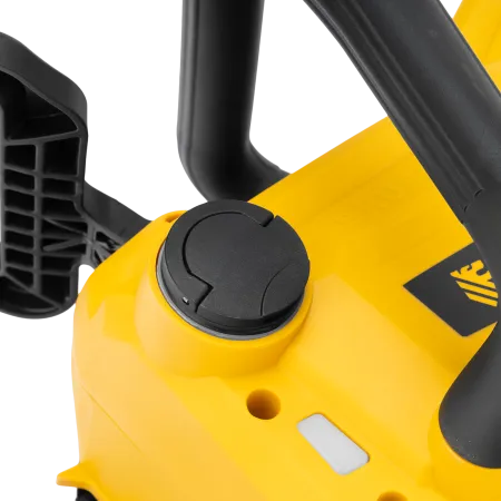 Аккумуляторная цепная пила DENZEL RCS400-36, Li-ion, 36 В, 4 Ач, шина 400 мм, бесщеточная