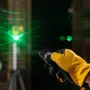 Лазерный уровень мультипризменный DENZEL DLV-360-3C, 30 м, зеленый луч, Li-Ion 2,4 Aч, кейс