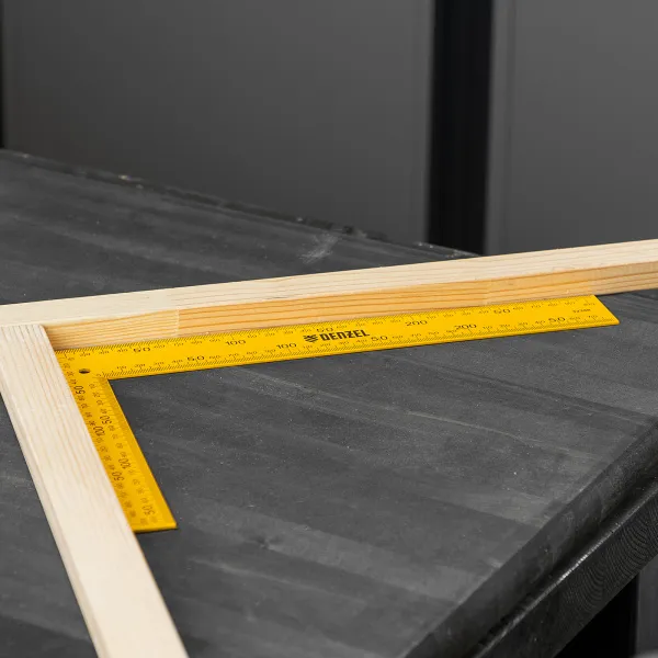 Угольник стальной DENZEL 200 х 300 мм