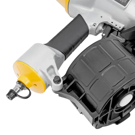 Нейлер пневматический DENZEL CN70 для гвоздей CNW от 45 до 70 мм