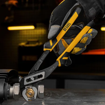 Набор инструментов DENZEL 1/2", 3/8", 1/4", CrV, S2, пластиковый кейс, 232 предмета