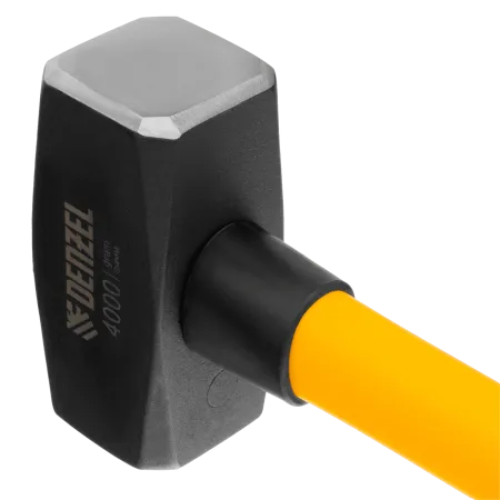 Кувалда DENZEL 4000 г, кованая, фибергласовая  рукоятка c TPR покрытием, 880 мм