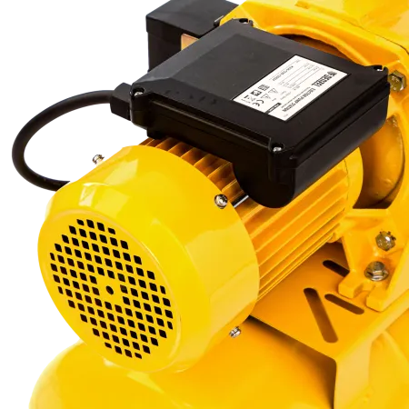 Насосная станция DENZEL PSD800C, 800 Вт, 2400 л/ч, ресивер 24 л, всасывание 20 м, эжекторная