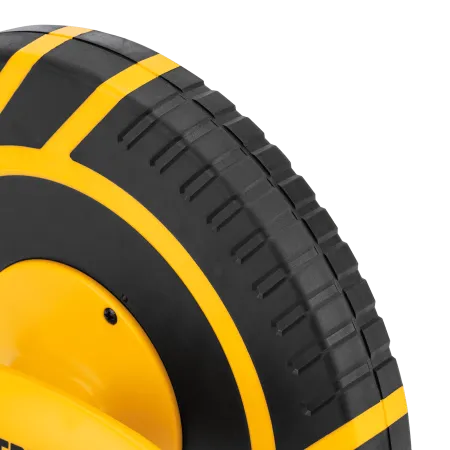 Рулетка геодезическая DENZEL 50 м х 15 мм, закрытый корпус, фиберглассовая лента