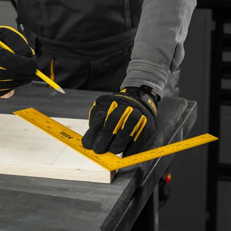 Угольник стальной DENZEL 200 х 300 мм