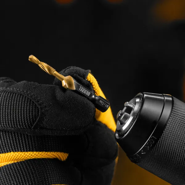 Сверло-метчик DENZEL М4 х 0,7 мм, Р6М5