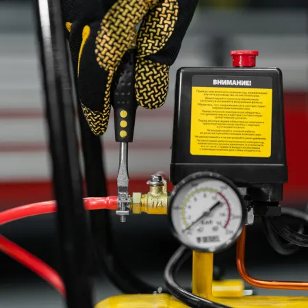 Компрессор воздушный DENZEL BCV2300/100, 2.3 кВт, ременный привод, 100 литров, 440 л/мин