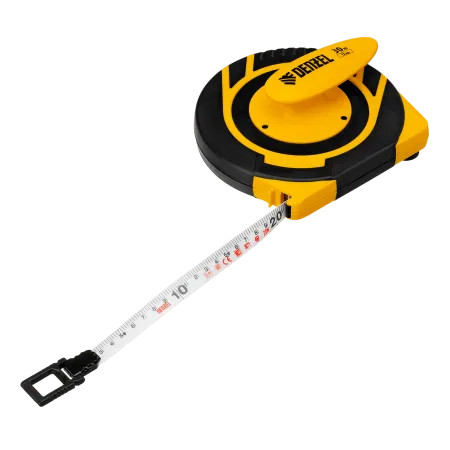 Рулетка геодезическая DENZEL 30 м х 15 мм, закрытый корпус, фиберглассовая лента