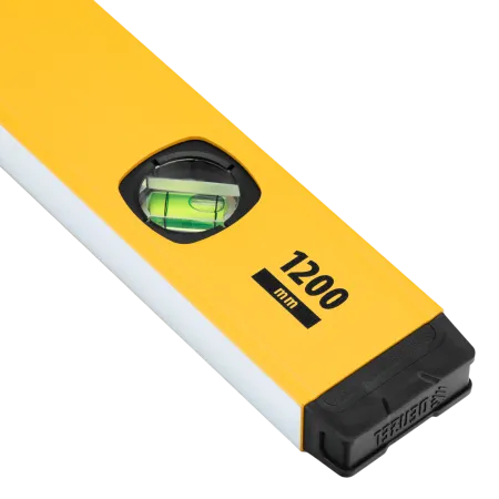 Уровень алюминиевый DENZEL магнит., фрезерованный, 3 глазка (1 зеркал.), 0,5 мм/м, 1200 мм