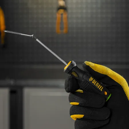 Отвертка DENZEL PZ0x75 мм, CrV, трехкомпонентная рукоятка