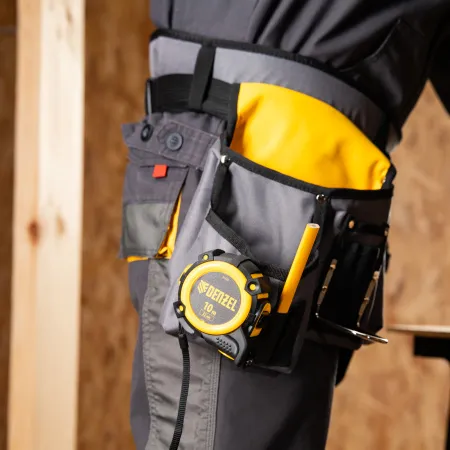 Рулетка DENZEL 31525 10м х 32мм, автоматич. фиксац., нейлон. покрытие, магнит. зацеп, двухстор. разметка