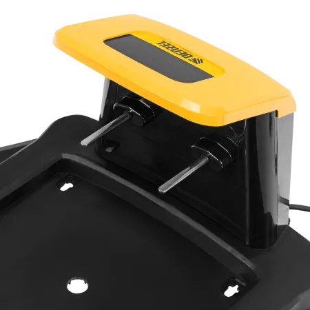 Робот-газонокосилка DENZEL Grass Master 1000  1000м2, 3Ач, 28V, LCD дисплей, Wi-Fi